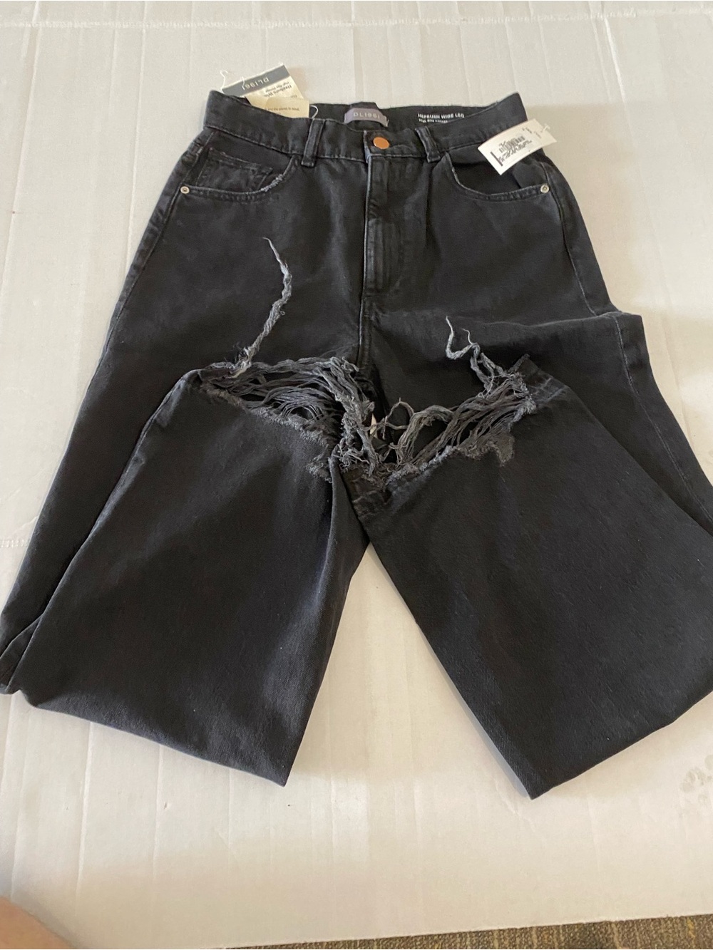 DL1961 Hepburn Wide Leg High Black Distressed Jeans Size 26 NWT